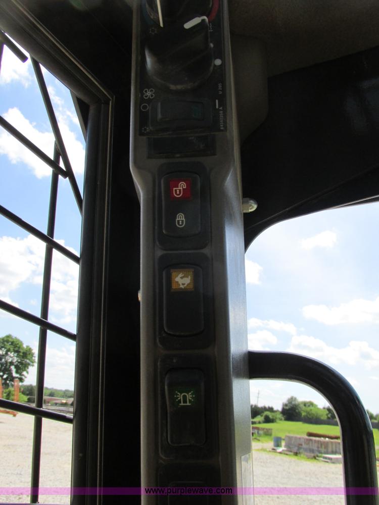 image for item K5083 2012 Case TV380 skid steer