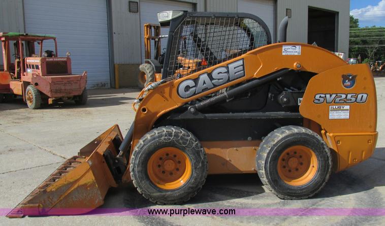 image for item K5084 2012 Case SV250 skid steer