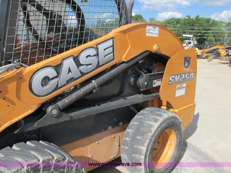 image for item K5084 2012 Case SV250 skid steer