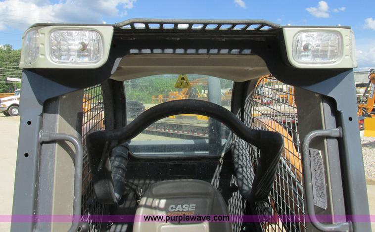 image for item K5084 2012 Case SV250 skid steer