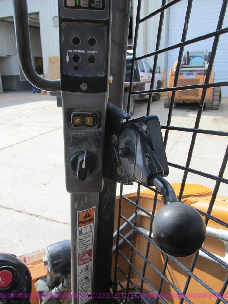 image for item K5084 2012 Case SV250 skid steer