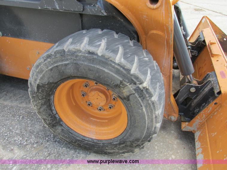 image for item K5084 2012 Case SV250 skid steer
