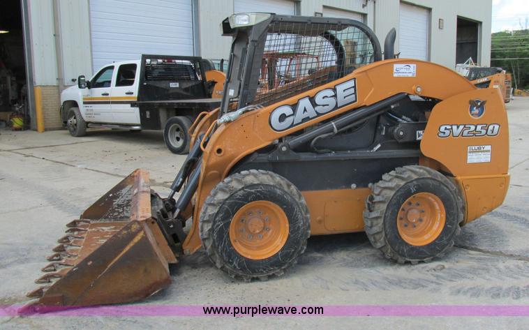image for item K5085 2011 Case SV250 skid steer