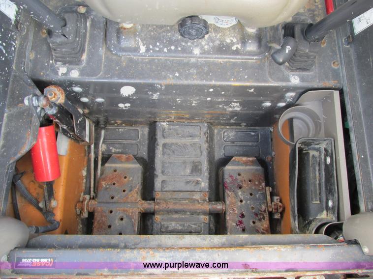 image for item K5085 2011 Case SV250 skid steer