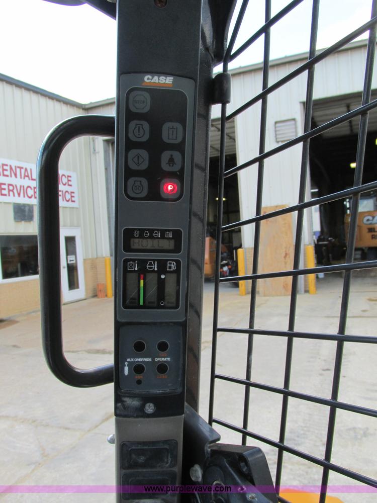 image for item K5085 2011 Case SV250 skid steer