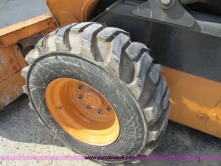 image for item K5085 2011 Case SV250 skid steer