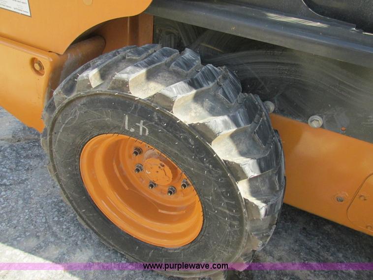 image for item K5085 2011 Case SV250 skid steer