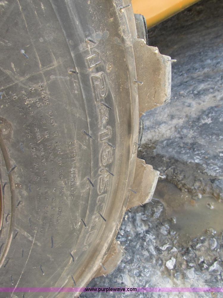 image for item K5085 2011 Case SV250 skid steer