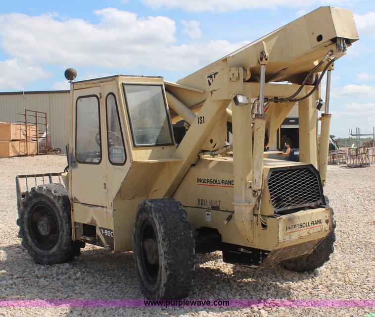 image for item K6886 1998 Ingersoll Rand VR90C telehandler