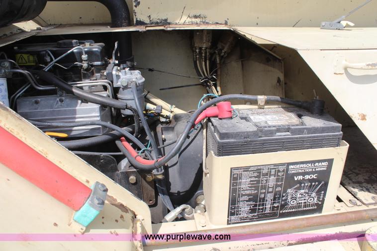 image for item K6886 1998 Ingersoll Rand VR90C telehandler