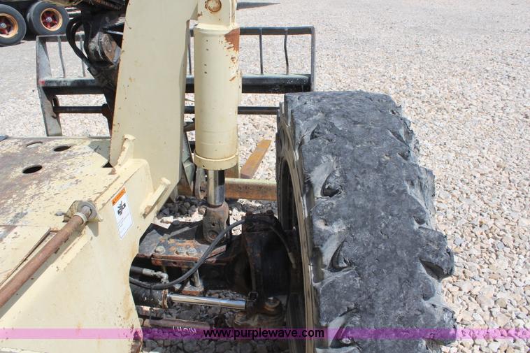 image for item K6886 1998 Ingersoll Rand VR90C telehandler