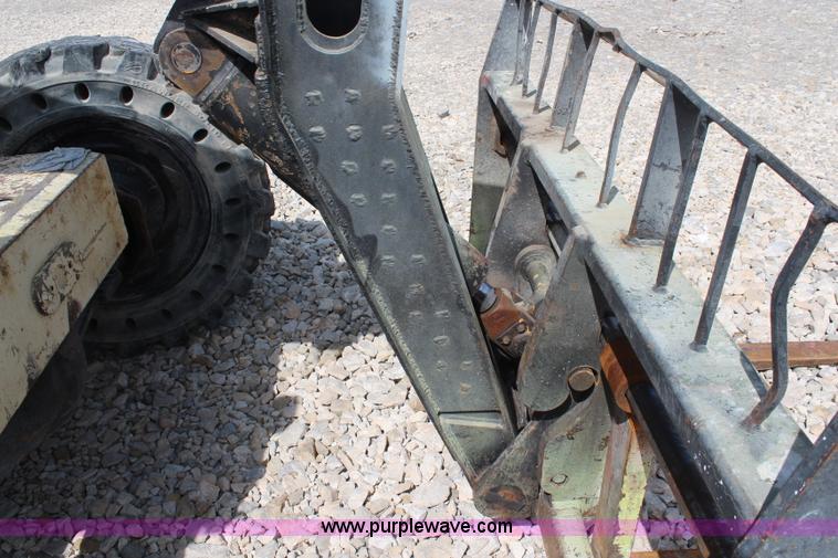 image for item K6886 1998 Ingersoll Rand VR90C telehandler