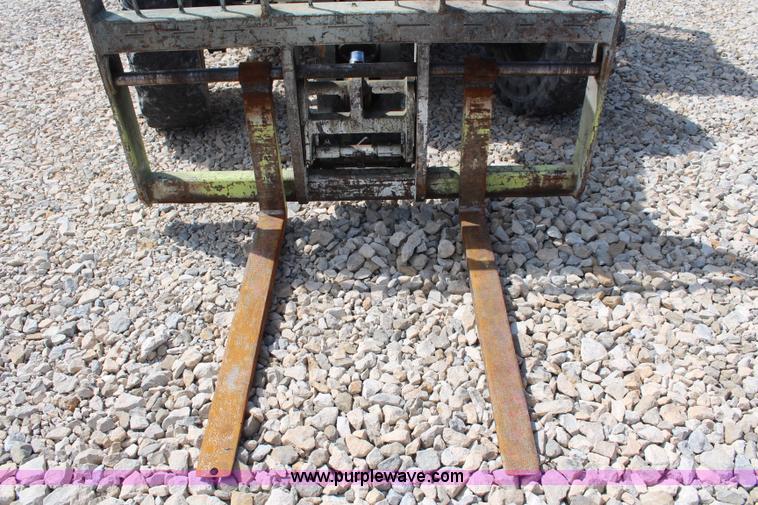 image for item K6886 1998 Ingersoll Rand VR90C telehandler