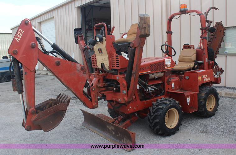 image for item K6891 2003 Ditch Witch 3700DD trencher