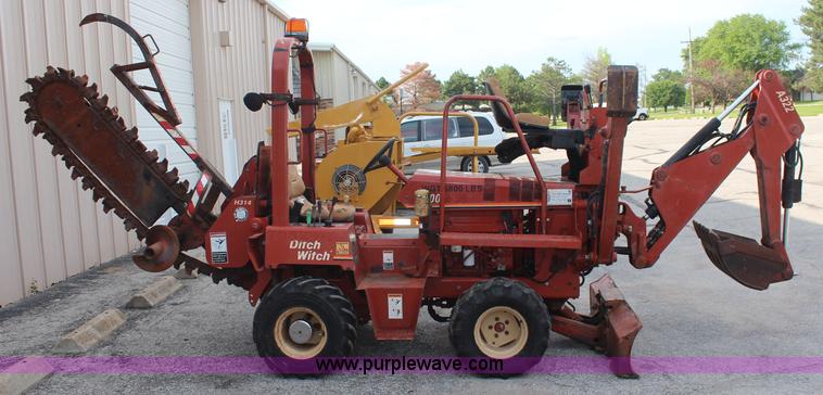 image for item K6891 2003 Ditch Witch 3700DD trencher