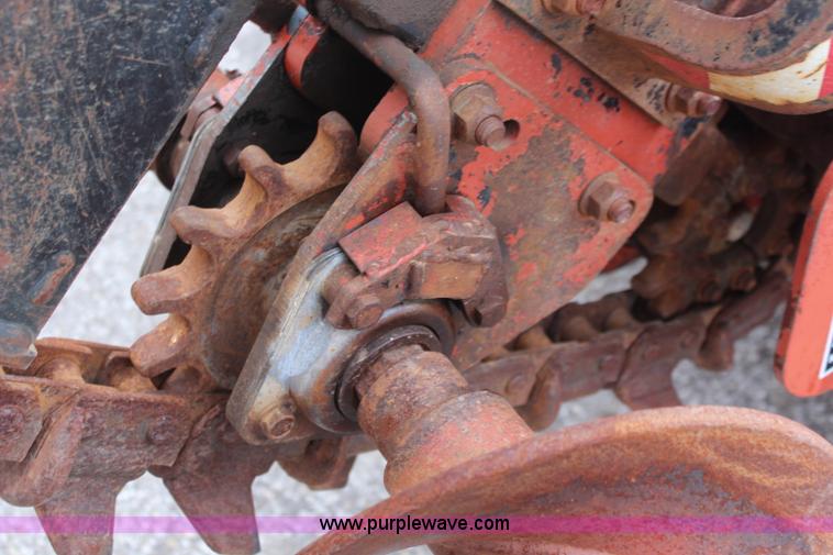 image for item K6891 2003 Ditch Witch 3700DD trencher
