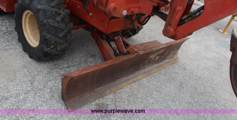 image for item K6891 2003 Ditch Witch 3700DD trencher