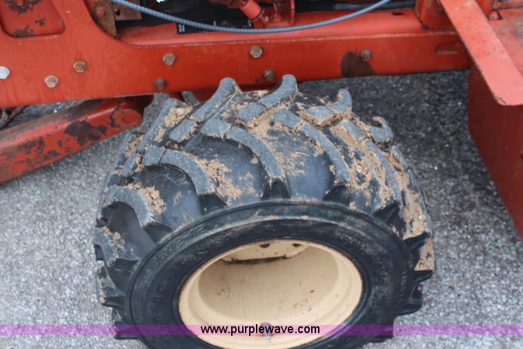 image for item K6891 2003 Ditch Witch 3700DD trencher