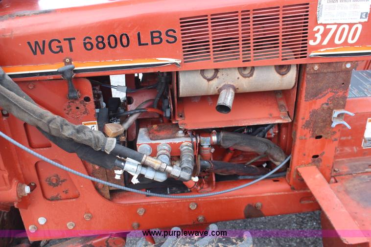 image for item K6891 2003 Ditch Witch 3700DD trencher