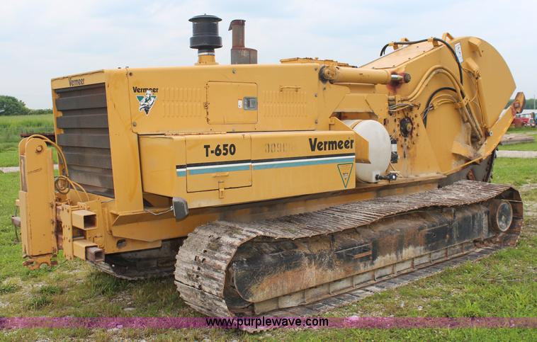 image for item K6896 1989 Vermeer T650 rock saw