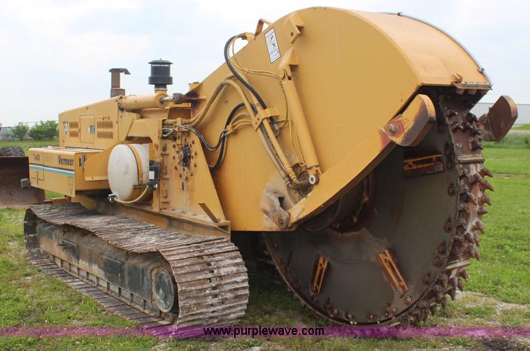 image for item K6896 1989 Vermeer T650 rock saw