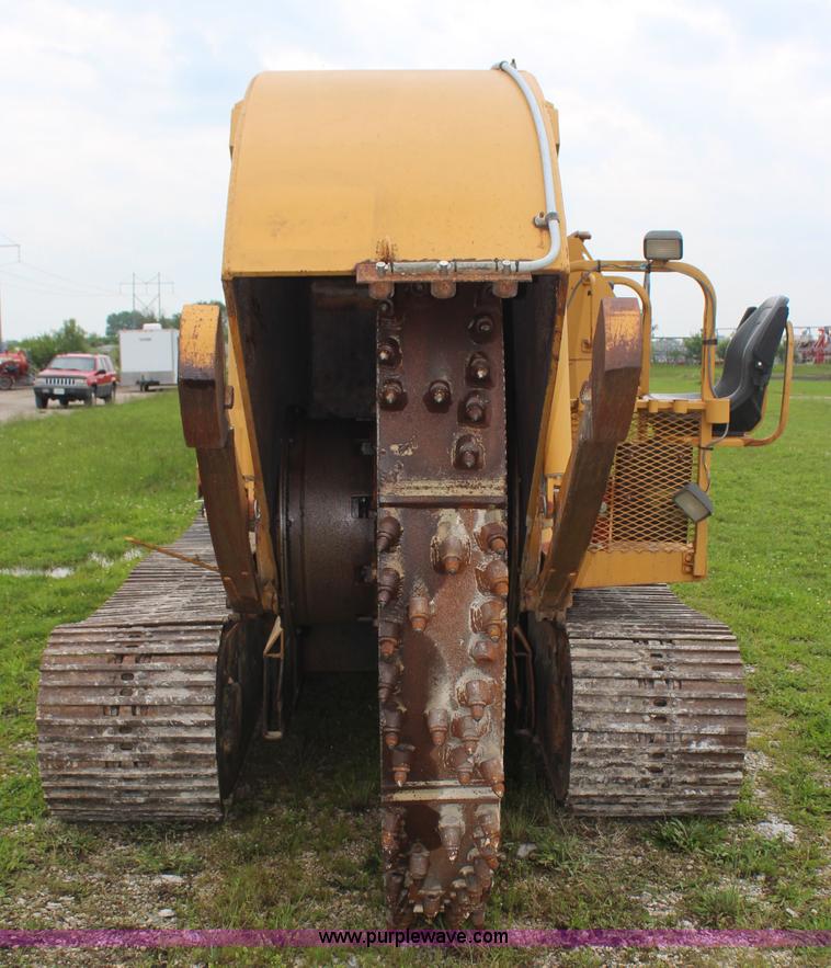 image for item K6896 1989 Vermeer T650 rock saw