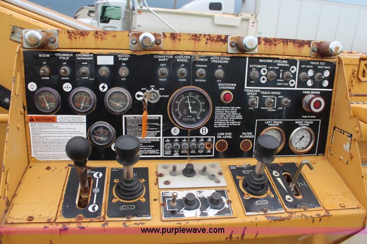 image for item K6896 1989 Vermeer T650 rock saw