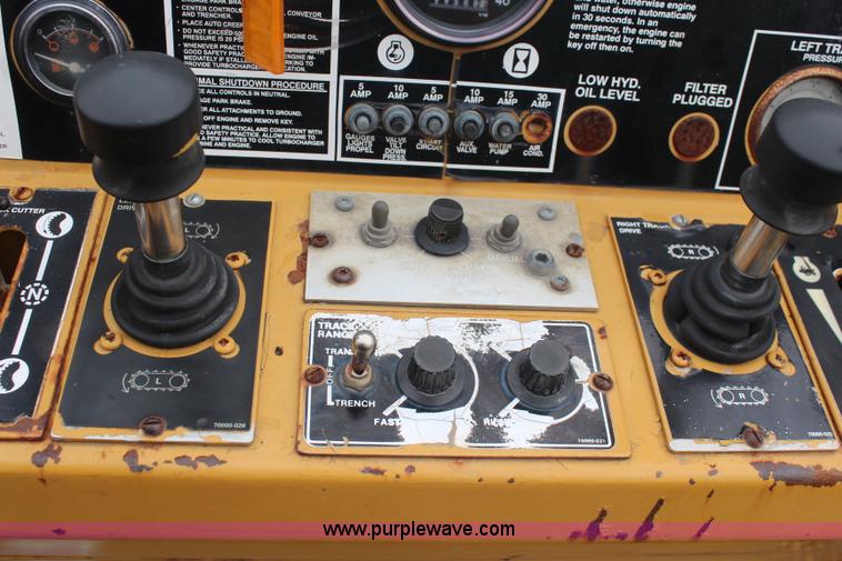 image for item K6896 1989 Vermeer T650 rock saw