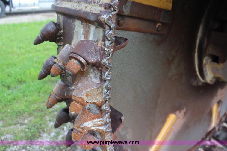 image for item K6896 1989 Vermeer T650 rock saw