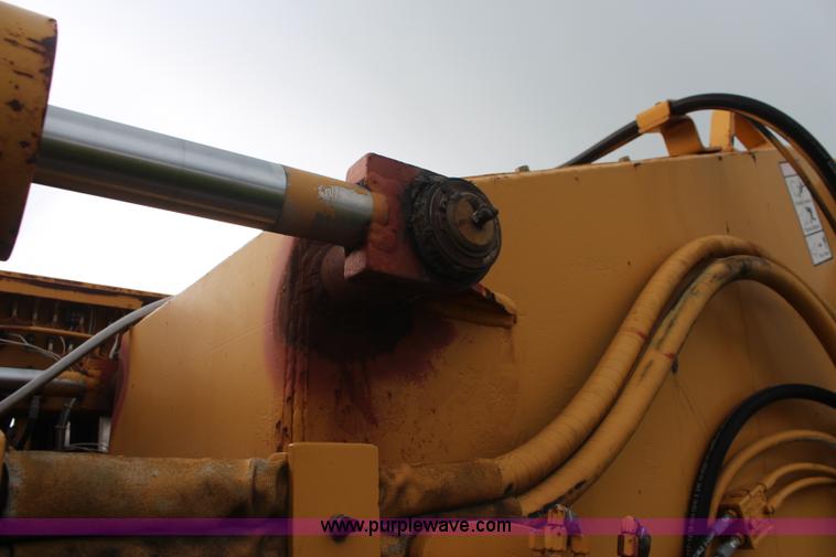 image for item K6896 1989 Vermeer T650 rock saw