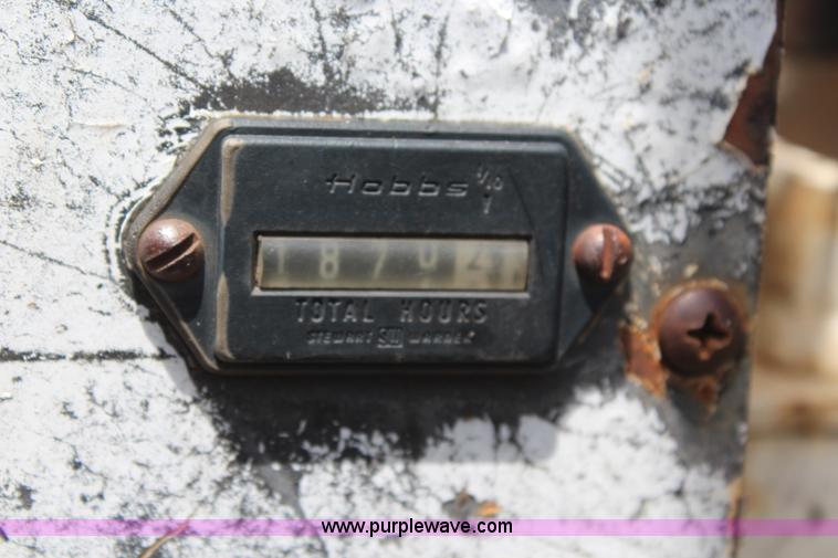 image for item K6989 Bobcat M700 skid steer