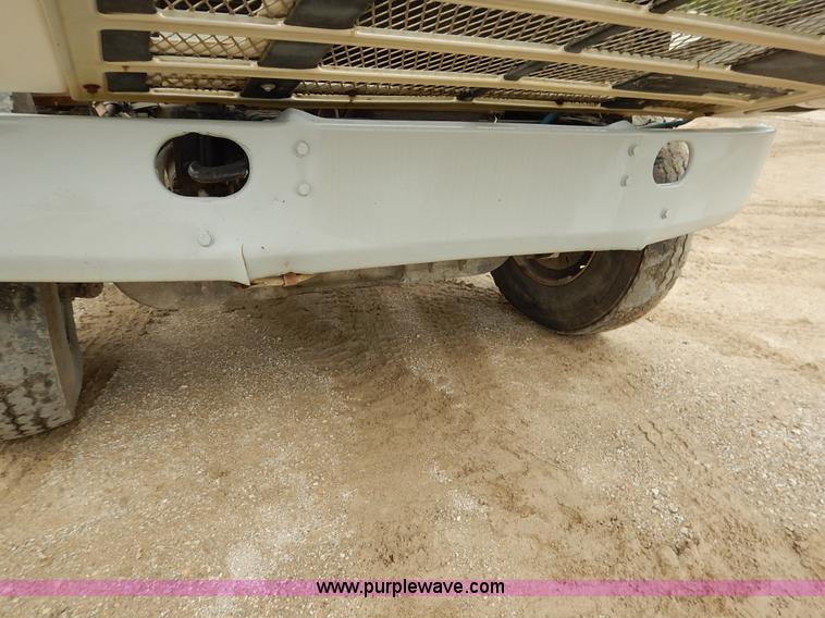 image for item K7489 1988 International S2500 dump truck