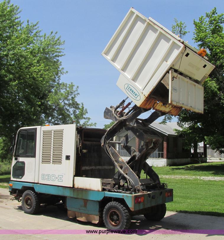 image for item R9299 Tennant 830 Series II sweeper