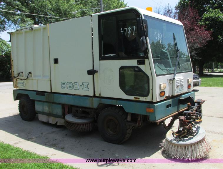 image for item R9299 Tennant 830 Series II sweeper