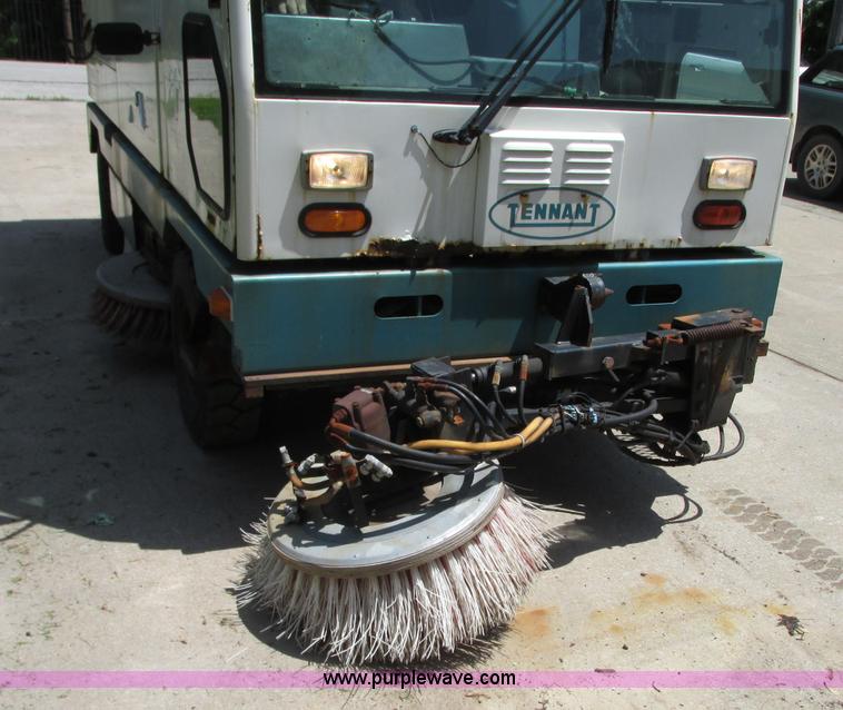 image for item R9299 Tennant 830 Series II sweeper