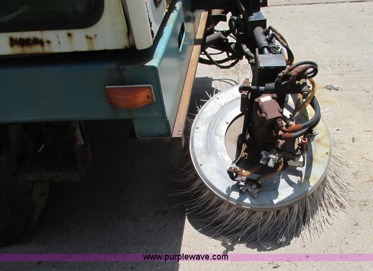 image for item R9299 Tennant 830 Series II sweeper