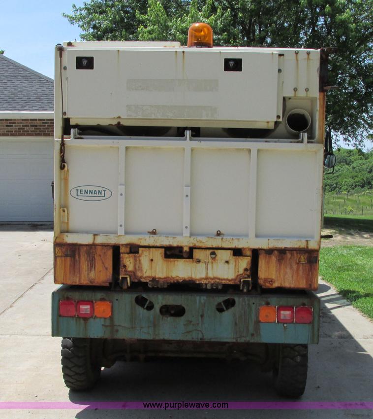 image for item R9299 Tennant 830 Series II sweeper