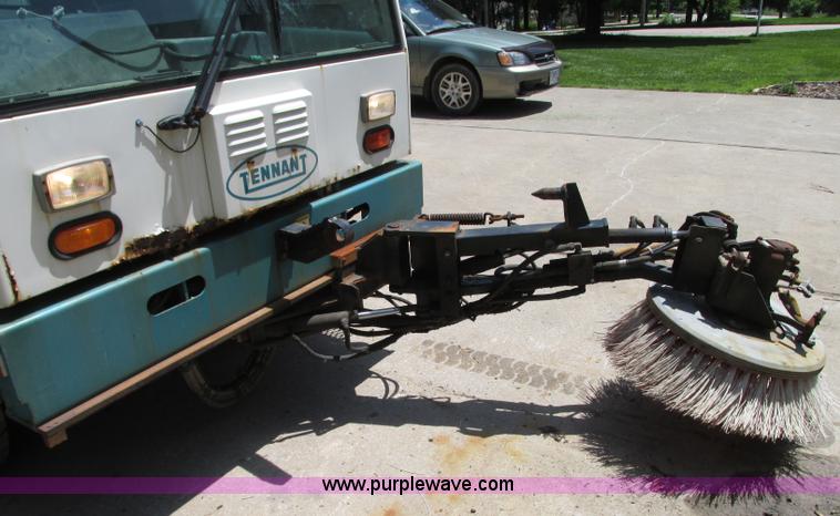 image for item R9299 Tennant 830 Series II sweeper