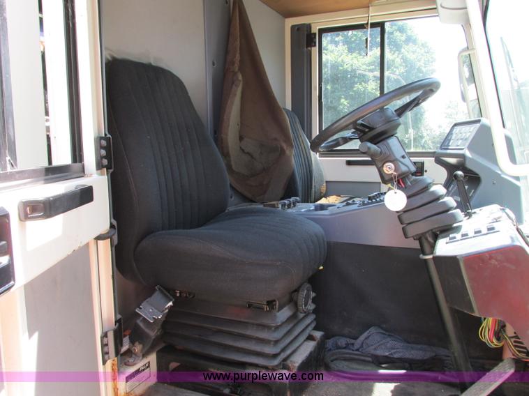 image for item R9299 Tennant 830 Series II sweeper