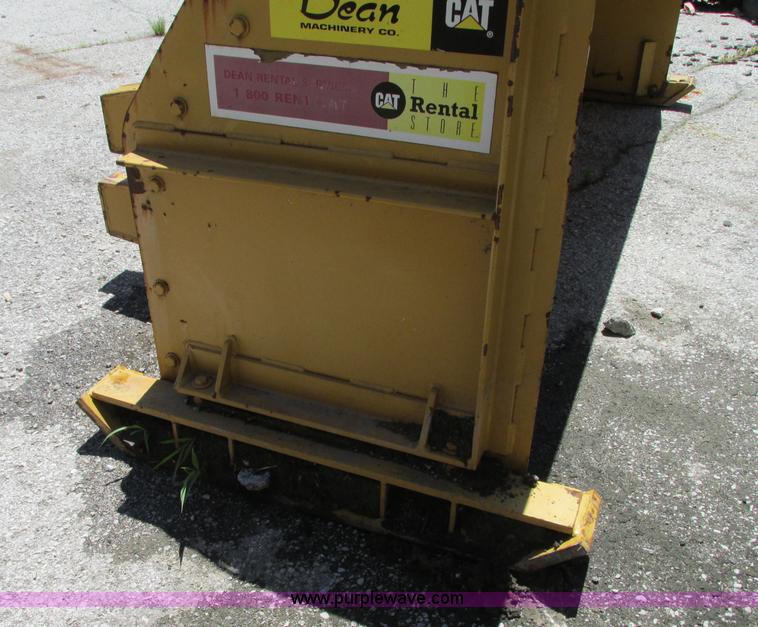 image for item R9314 Henke 10' loader snow box