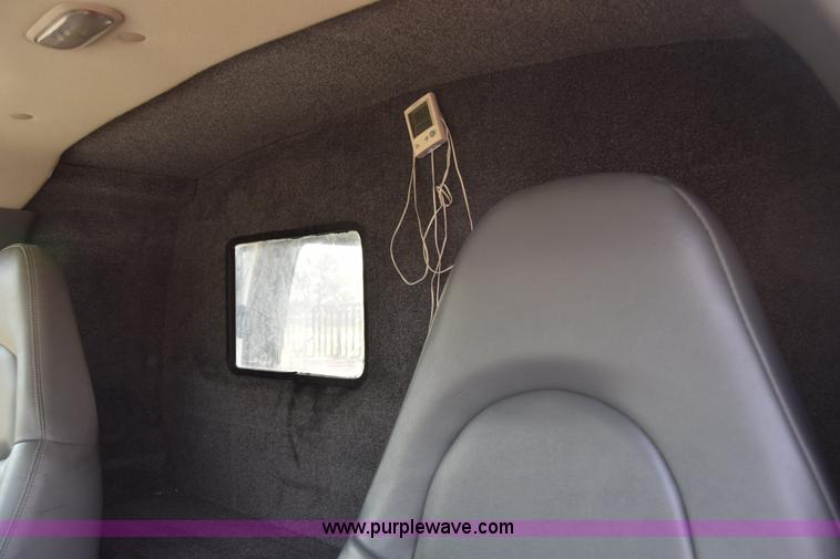 image for item H8504 2007 Chevrolet Express 2500 Cargo van