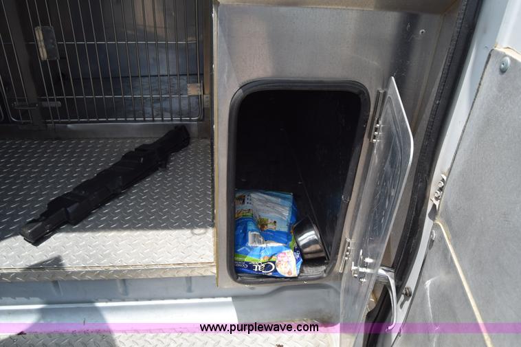 image for item H8504 2007 Chevrolet Express 2500 Cargo van