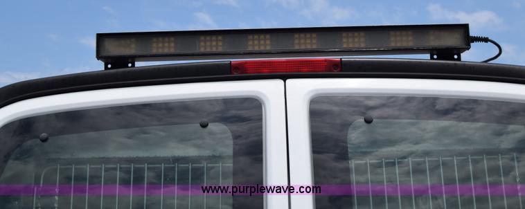 image for item H8504 2007 Chevrolet Express 2500 Cargo van