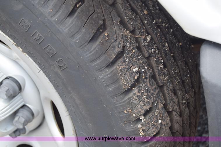 image for item H8504 2007 Chevrolet Express 2500 Cargo van