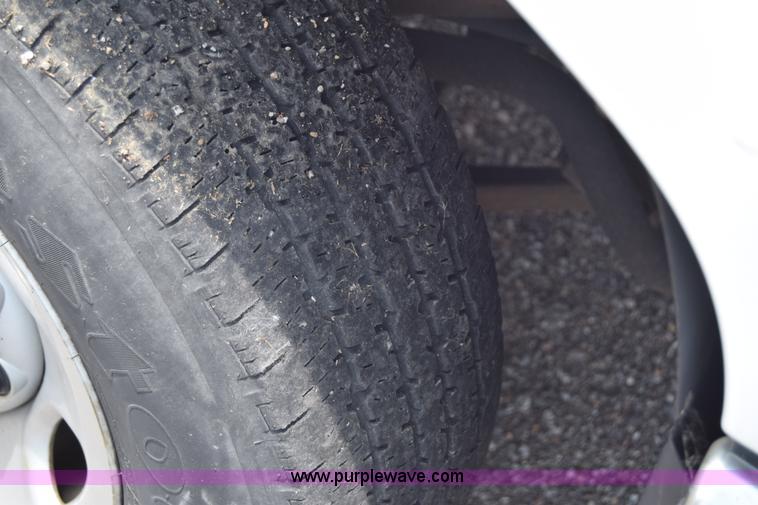 image for item H8505 2007 Chevrolet Silverado 2500HD pickup truck