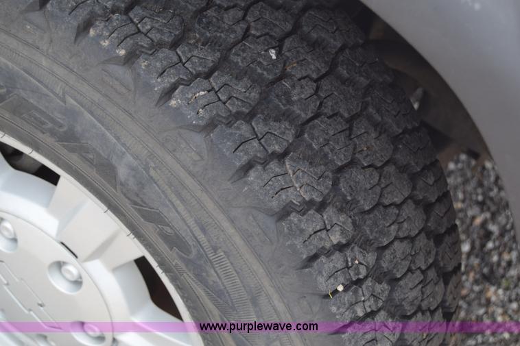 image for item H8519 2006 Chevrolet Colorado Ext. Cab pickup truck