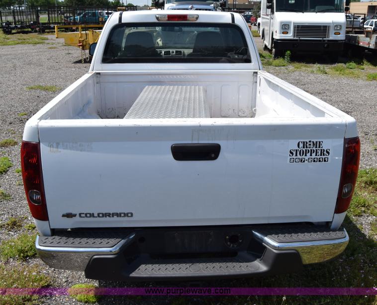image for item H8523 2007 Chevrolet Colorado Ext. Cab pickup truck