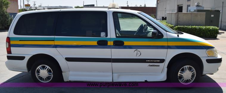 image for item J6614 2003 Chevrolet Venture Cargo van
