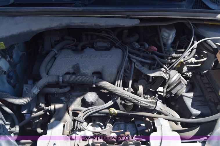 image for item J6614 2003 Chevrolet Venture Cargo van