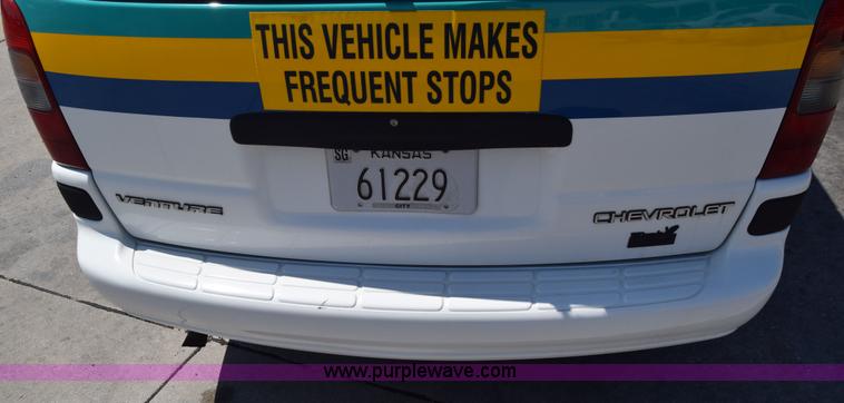 image for item J6614 2003 Chevrolet Venture Cargo van